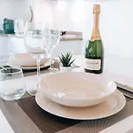 Loft Cavour - Teatro Ariston Apartamento