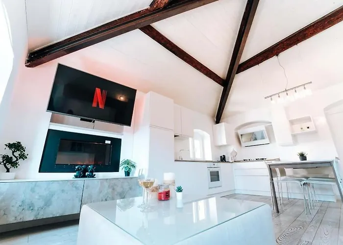 Διαμέρισμα Loft Cavour - Teatro Ariston