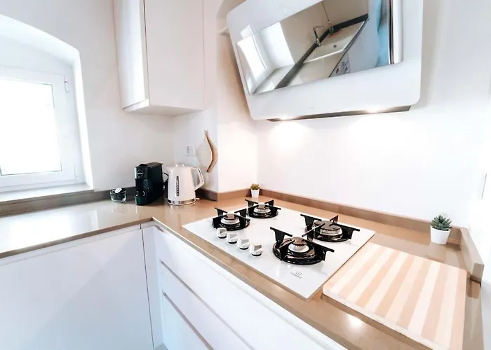 Loft Cavour - Teatro Ariston Διαμέρισμα Σαν Ρέμο